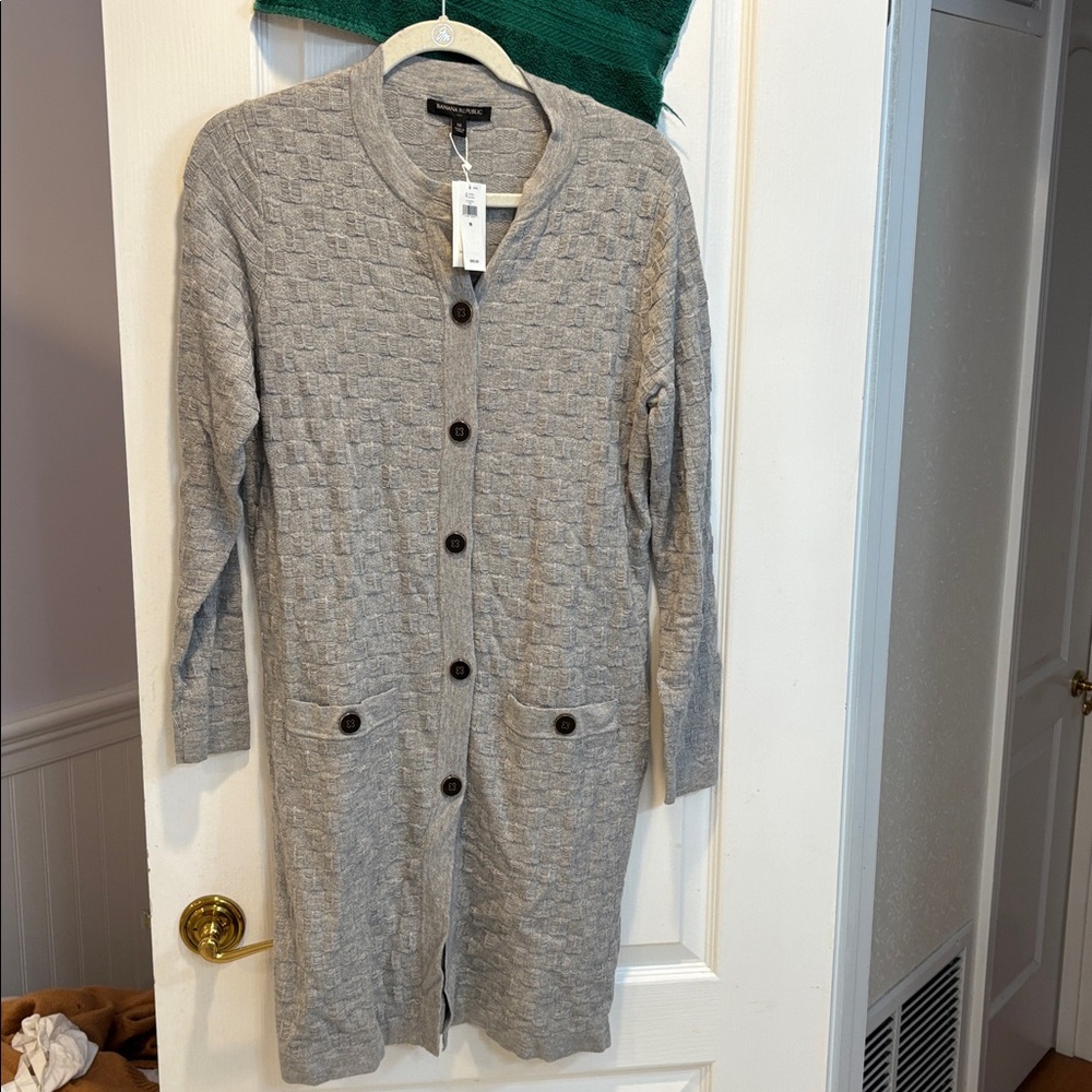NWT Banana Republic Factory Gray Knit Dress/Cardigan